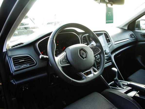 Renault Megane IV Рестайлинг с пробегом 2022 года, цена 2 130 000 рублей, 88000 км, универсал, Автокод Объявления