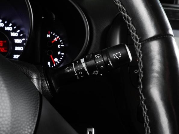 Kia Soul II Рестайлинг с пробегом 2017 года, цена 1 519 000 рублей, 125972 км, хэтчбек, Автокод Объявления