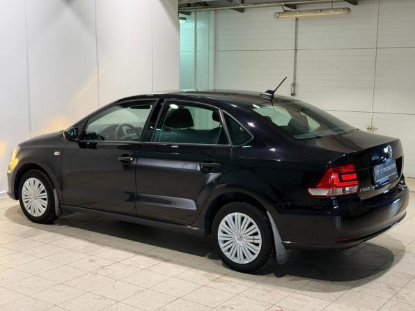 Volkswagen Polo V Рестайлинг с пробегом 2017 года, цена 1 135 000 рублей, 156352 км, седан, Автокод Объявления