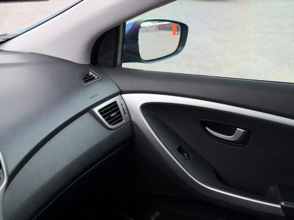 Hyundai i30 II с пробегом 2013 года, цена 990 000 рублей, 152223 км, хэтчбек, Автокод Объявления