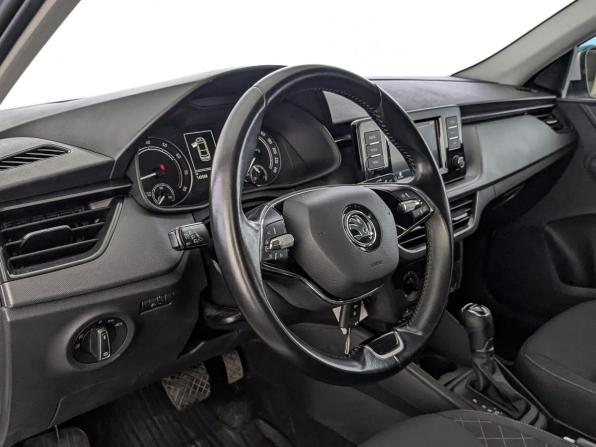 Skoda Rapid II с пробегом 2021 года, цена 1 335 000 рублей, 143545 км, лифтбек, Автокод Объявления