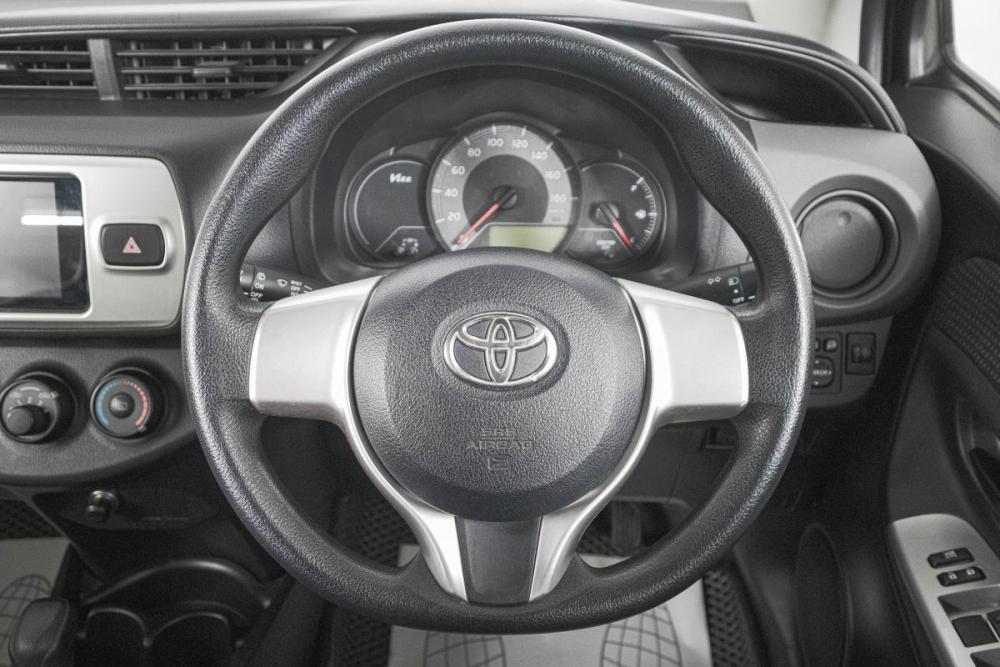 Toyota Vitz III (XP130) Рестайлинг Кемерово  - изображение 16