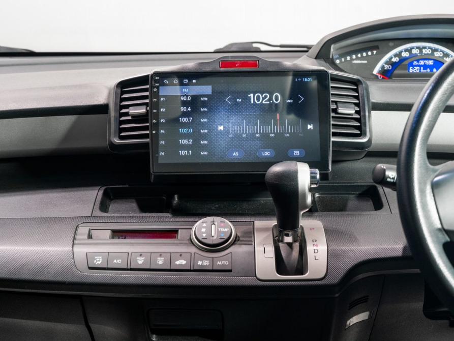 Honda Freed I Рестайлинг Чита  - изображение 10
