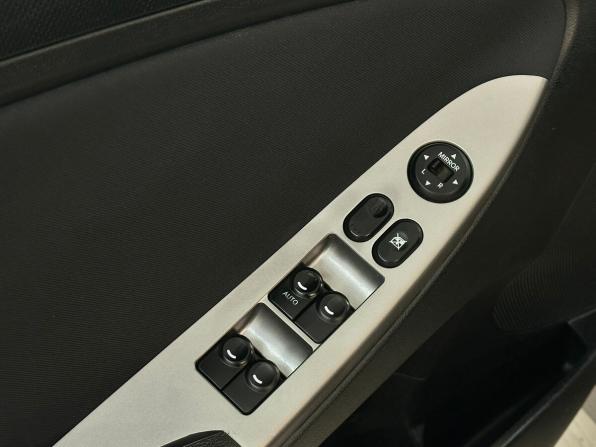 Hyundai Solaris I Рестайлинг с пробегом 2016 года, цена 900 000 рублей, 184030 км, седан, Автокод Объявления