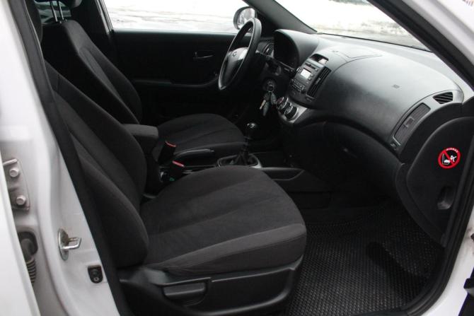 Hyundai Elantra IV (HD) с пробегом 2011 года, цена 665 000 рублей, 217699 км, седан, Автокод Объявления