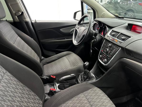 Opel Mokka I с пробегом 2015 года, цена 999 000 рублей, 138000 км, внедорожник, Автокод Объявления