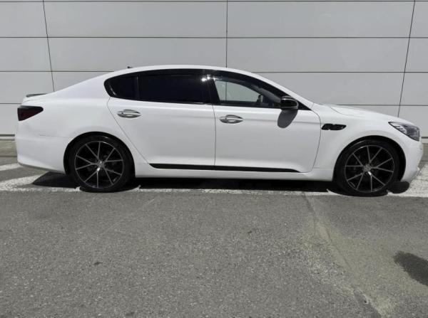 Kia Quoris I Ресталинг 2 с пробегом 2017 года, цена 1 770 000 рублей, 89027 км, седан, Автокод Объявления