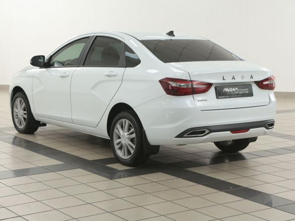 Lada (ВАЗ) Vesta I Рестайлинг (NG) с пробегом 2024 года, цена 1 182 000 рублей, 40800 км, седан, Автокод Объявления