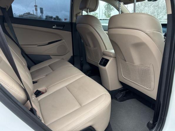 Hyundai Tucson III с пробегом 2017 года, цена 1 919 000 рублей, 139750 км, внедорожник, Автокод Объявления