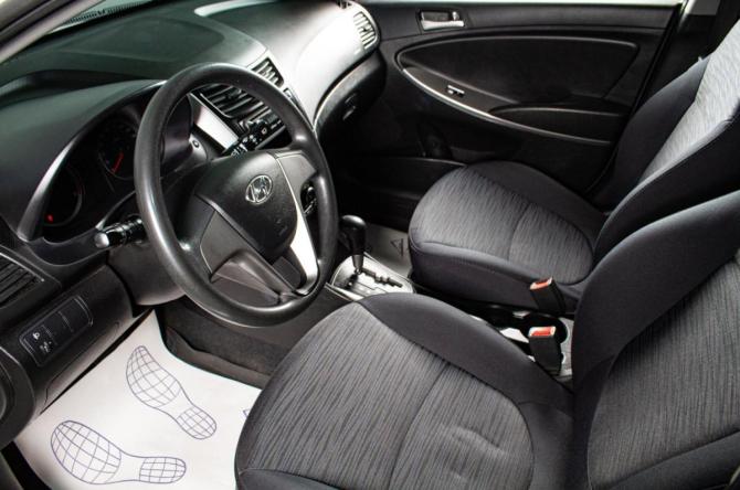 Hyundai Solaris I Рестайлинг с пробегом 2016 года, цена 1 279 000 рублей, 80500 км, хэтчбек, Автокод Объявления