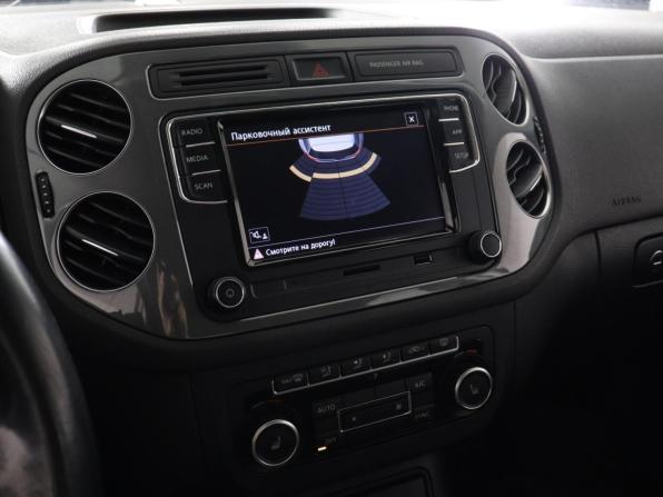 Volkswagen Tiguan I Рестайлинг с пробегом 2015 года, цена 1 329 000 рублей, 175800 км, внедорожник, Автокод Объявления