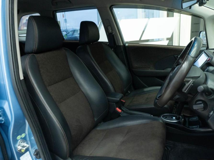 Honda Fit Shuttle I Улан-Удэ  - изображение 15