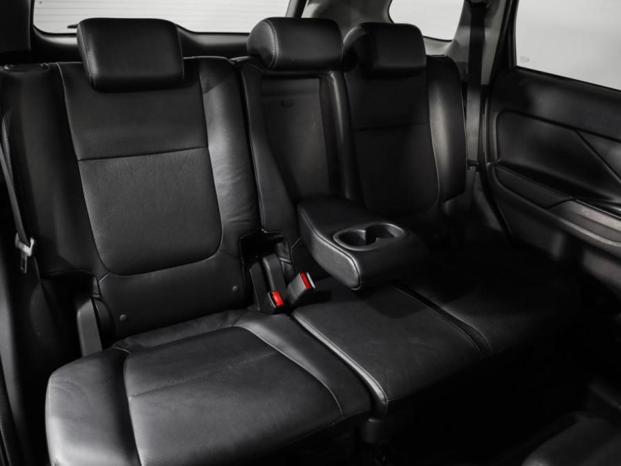 Mitsubishi Outlander III Рестайлинг 2 Санкт-Петербург  - изображение 24