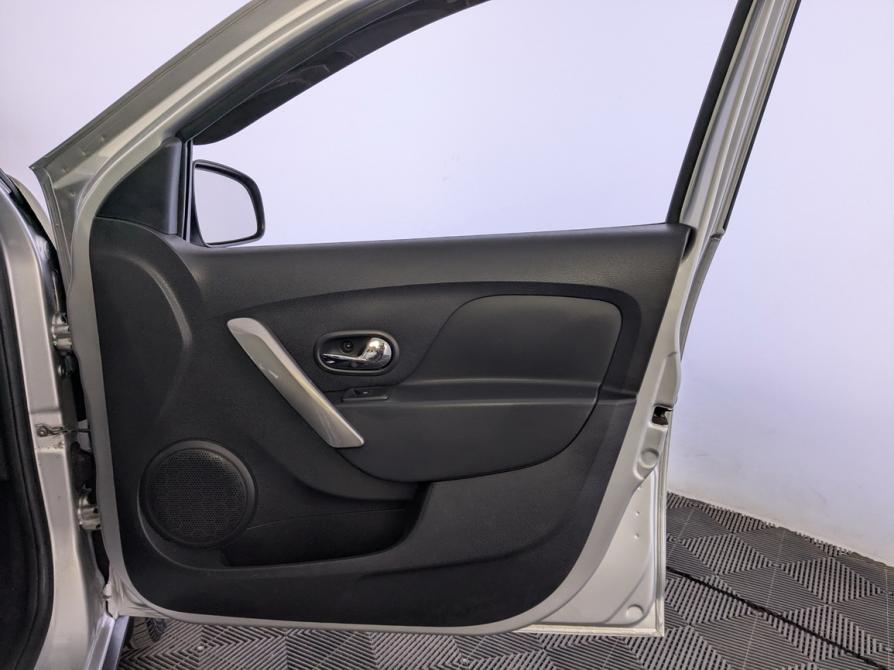 Renault Sandero II Москва  - изображение 24