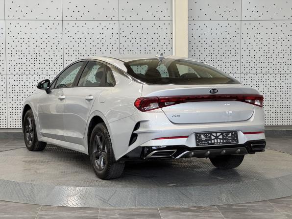 Kia K5 III с пробегом 2021 года, цена 1 840 000 рублей, 37212 км, седан, Автокод Объявления