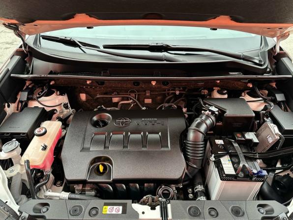 Toyota RAV4 IV (XA40) Рестайлинг с пробегом 2019 года, цена 2 990 000 рублей, 43300 км, внедорожник, Автокод Объявления