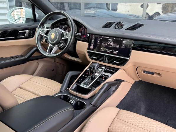 Porsche Cayenne III с пробегом 2021 года, цена 9 990 000 рублей, 63010 км, внедорожник, Автокод Объявления