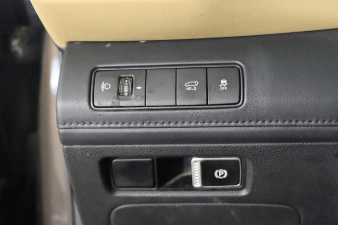 Hyundai Santa Fe IV Рестайлинг с пробегом 2021 года, цена 3 099 990 рублей, 166586 км, внедорожник, Автокод Объявления