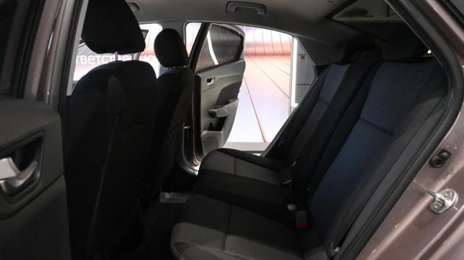 Hyundai Solaris II с пробегом 2019 года, цена 1 195 000 рублей, 163500 км, седан, Автокод Объявления