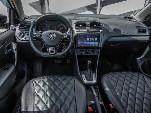 Volkswagen Polo V Рестайлинг с пробегом 2020 года, цена 1 388 600 рублей, 101584 км, седан, Автокод Объявления