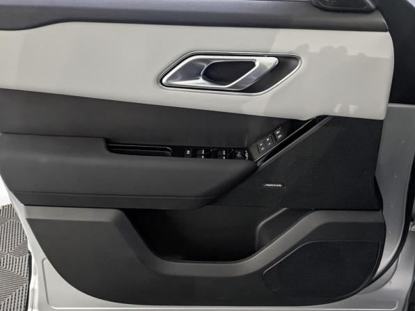 Land Rover Range Rover Velar I Рестайлинг с пробегом 2023 года, цена 8 000 000 рублей, 6015 км, внедорожник, Автокод Объявления