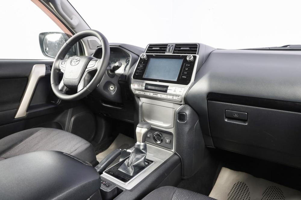 Toyota Land Cruiser Prado 150 Series Рестайлинг 2 Новосибирск  - изображение 10
