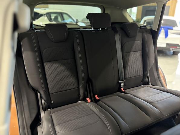 Ford Kuga II Рестайлинг с пробегом 2017 года, цена 1 845 000 рублей, 141130 км, внедорожник, Автокод Объявления
