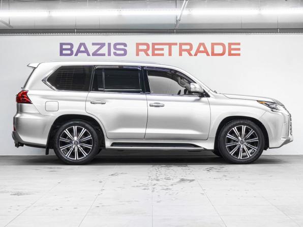 Lexus LX III Рестайлинг 2 с пробегом 2017 года, цена 6 880 000 рублей, 206146 км, внедорожник, Автокод Объявления