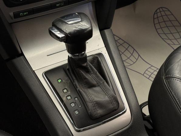 Skoda Octavia II (A5) Рестайлинг с пробегом 2012 года, цена 695 000 рублей, 183000 км, лифтбек, Автокод Объявления