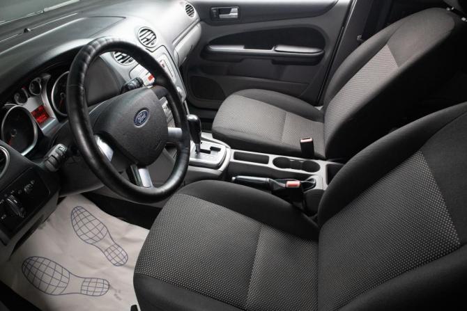 Ford Focus II Рестайлинг с пробегом 2010 года, цена 579 000 рублей, 196000 км, хэтчбек, Автокод Объявления