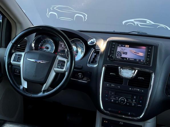 Chrysler Voyager V Рестайлинг с пробегом 2014 года, цена 1 526 300 рублей, 264862 км, минивэн, Автокод Объявления
