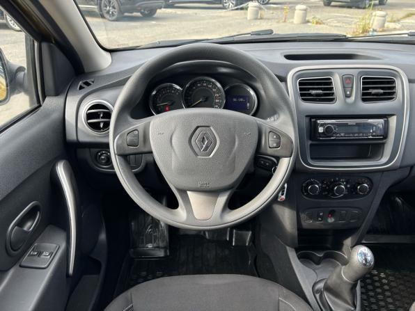 Renault Sandero II с пробегом 2017 года, цена 959 000 рублей, 96136 км, хэтчбек, Автокод Объявления