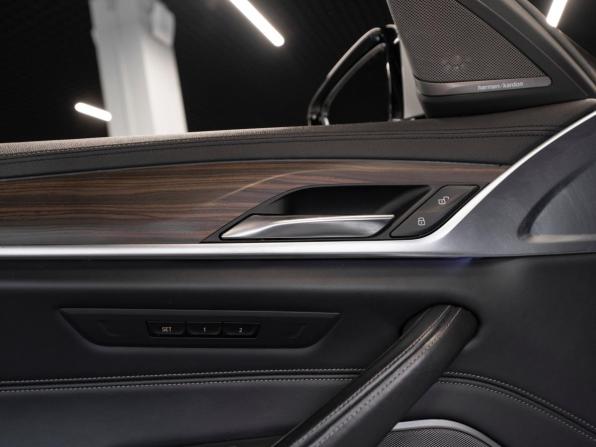 BMW 5 серии VII (G30/G31/G38) с пробегом 2019 года, цена 5 200 000 рублей, 65288 км, седан, Автокод Объявления