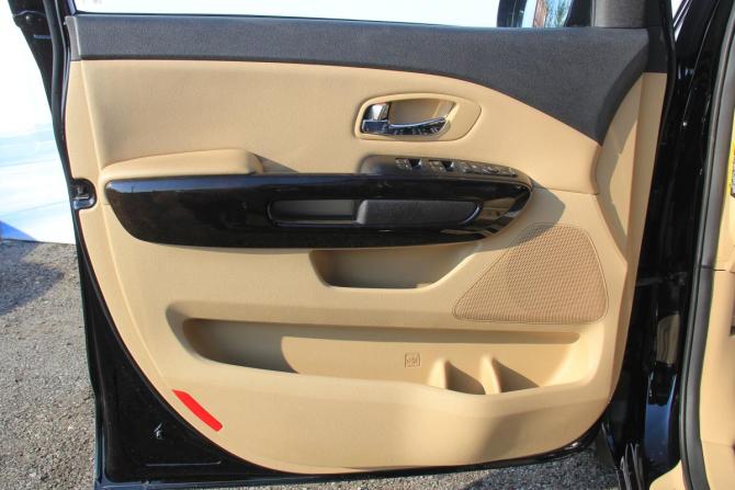 Kia Carnival III с пробегом 2019 года, цена 2 940 300 рублей, 118124 км, минивэн, Автокод Объявления