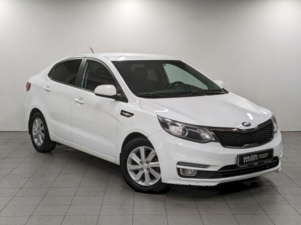 Kia Rio III Рестайлинг с пробегом 2016 года, цена 1 050 000 рублей, 122670 км, седан, Автокод Объявления