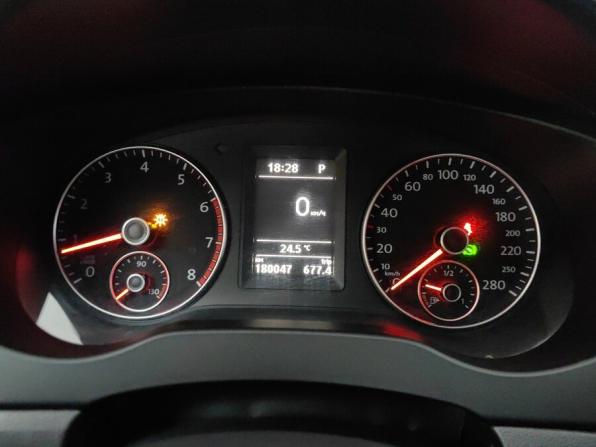 Volkswagen Jetta VI с пробегом 2013 года, цена 939 000 рублей, 180047 км, седан, Автокод Объявления