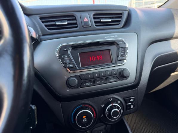 Kia Rio III с пробегом 2015 года, цена 1 050 000 рублей, 90535 км, хэтчбек, Автокод Объявления