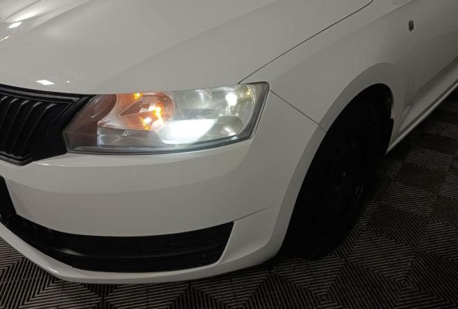 Skoda Rapid I с пробегом 2015 года, цена 930 000 рублей, 236000 км, лифтбек, Автокод Объявления