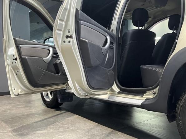 Renault Duster I с пробегом 2012 года, цена 990 000 рублей, 80110 км, внедорожник, Автокод Объявления