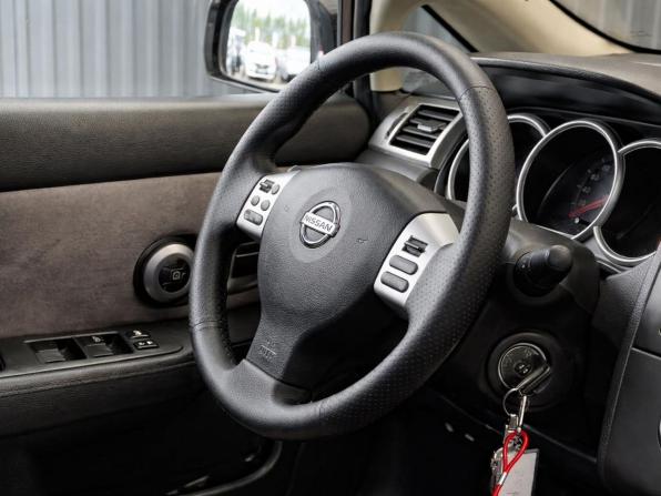 Nissan Tiida I с пробегом 2010 года, цена 597 000 рублей, 222425 км, седан, Автокод Объявления