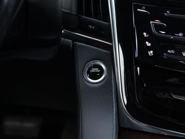 Cadillac Escalade IV с пробегом 2017 года, цена 4 899 000 рублей, 116287 км, внедорожник, Автокод Объявления