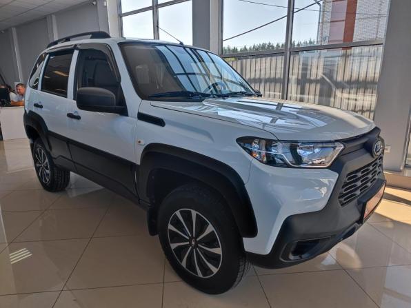 Lada (ВАЗ) Niva Travel I с пробегом 2024 года, цена 1 090 000 рублей, 44000 км, внедорожник, Автокод Объявления