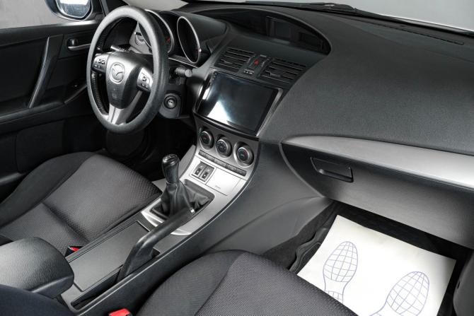 Mazda 3 II (BL) с пробегом 2009 года, цена 899 000 рублей, 199500 км, седан, Автокод Объявления