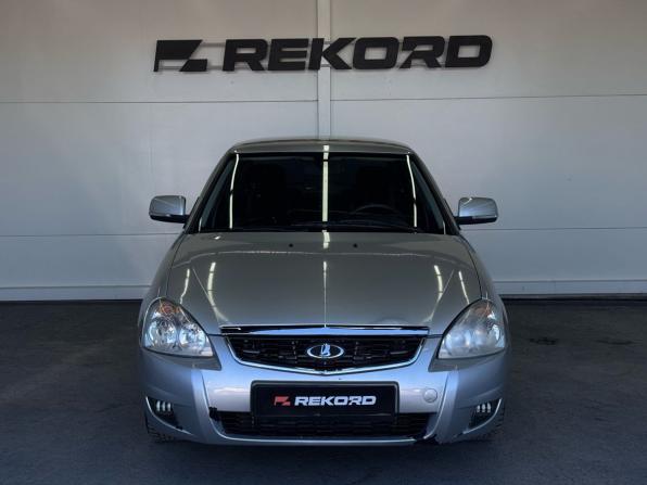 Lada (ВАЗ) Priora I с пробегом 2009 года, цена 429 000 рублей, 230000 км, седан, Автокод Объявления