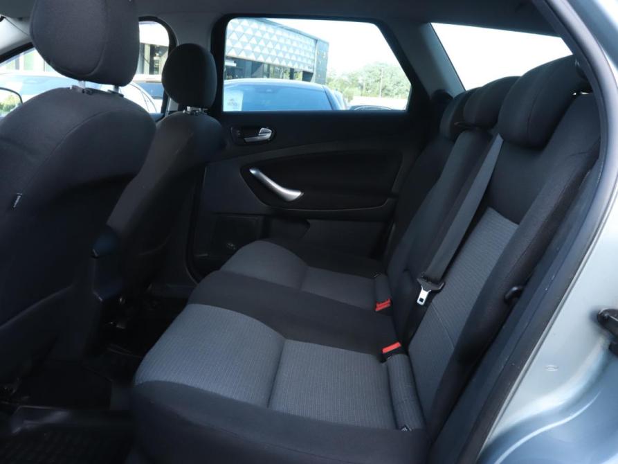 Ford Mondeo IV Москва  - изображение 11