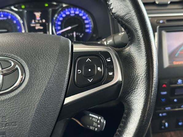 Toyota Camry VII (XV50) Рестайлинг с пробегом 2015 года, цена 2 085 000 рублей, 143942 км, седан, Автокод Объявления