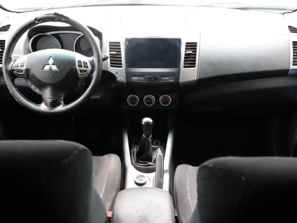 Mitsubishi Outlander II с пробегом 2008 года, цена 550 000 рублей, 341000 км, внедорожник, Автокод Объявления