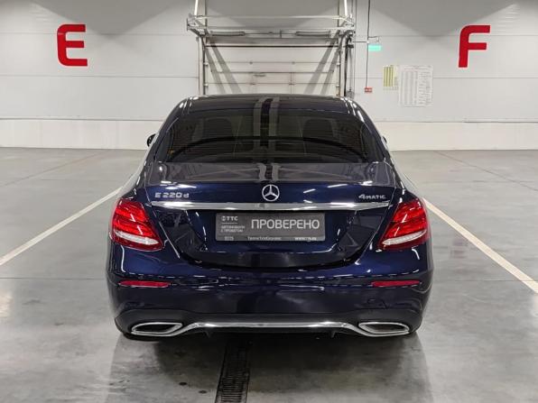Mercedes-Benz E-Класс V (W213 S213 C238) с пробегом 2018 года, цена 3 165 000 рублей, 97216 км, седан, Автокод Объявления