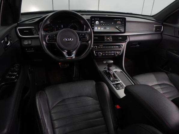 Kia Optima IV Рестайлинг с пробегом 2018 года, цена 1 999 000 рублей, 132539 км, седан, Автокод Объявления