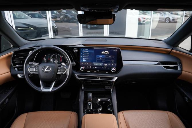 Lexus RX V с пробегом 2022 года, цена 7 850 000 рублей, 32694 км, внедорожник, Автокод Объявления